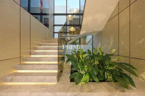 5 Bedrooms Villa in Whitefield 2