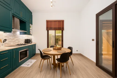 4 Bedrooms Villa in Al Naseem A