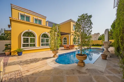 6 Bedrooms Villa in Al Barsha 3 Villas