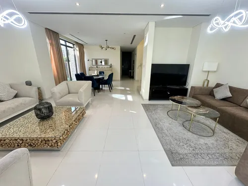 3 Bedrooms Villa in Flora