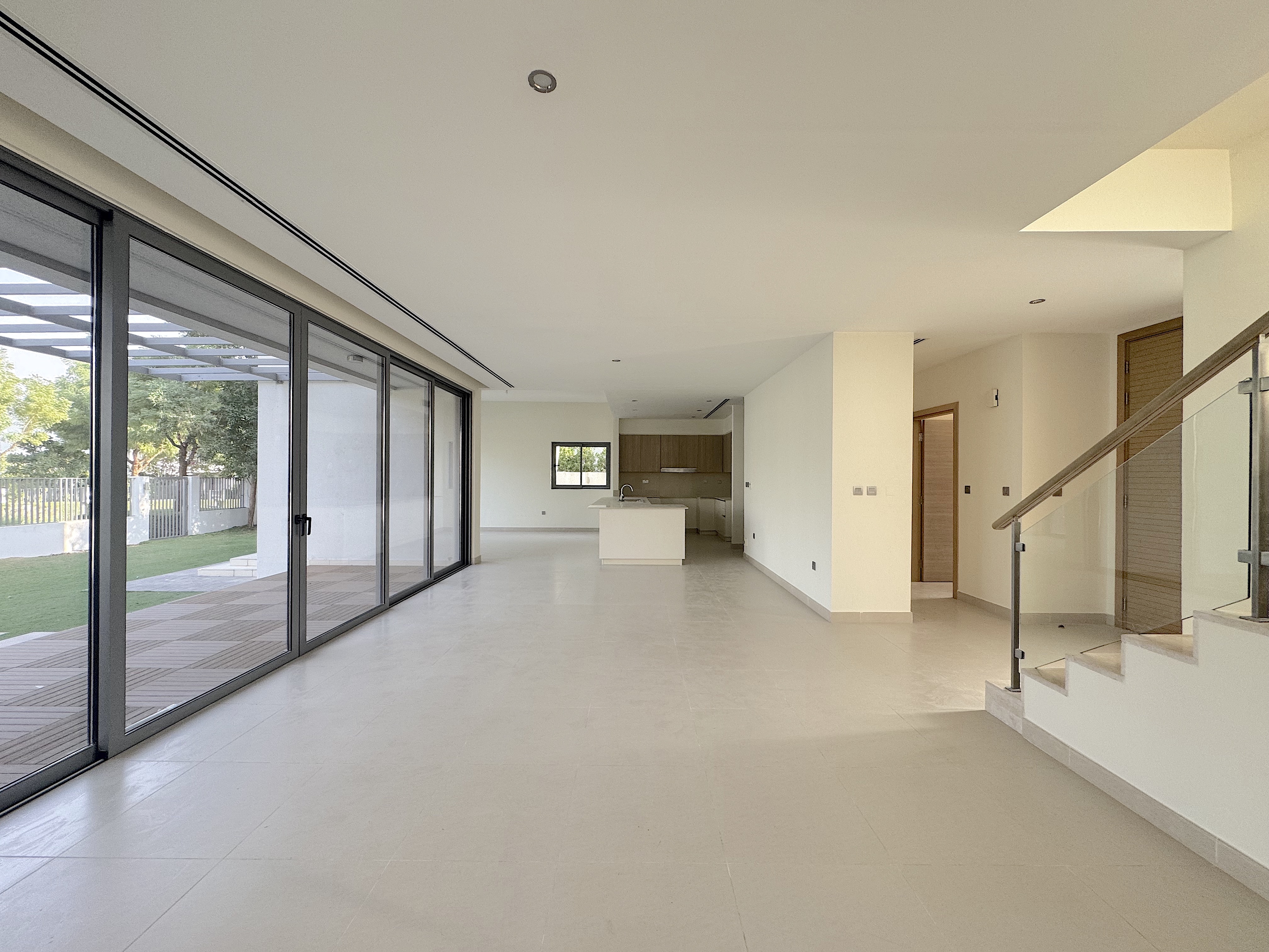 5 Bedrooms Villa in Sidra Villas I