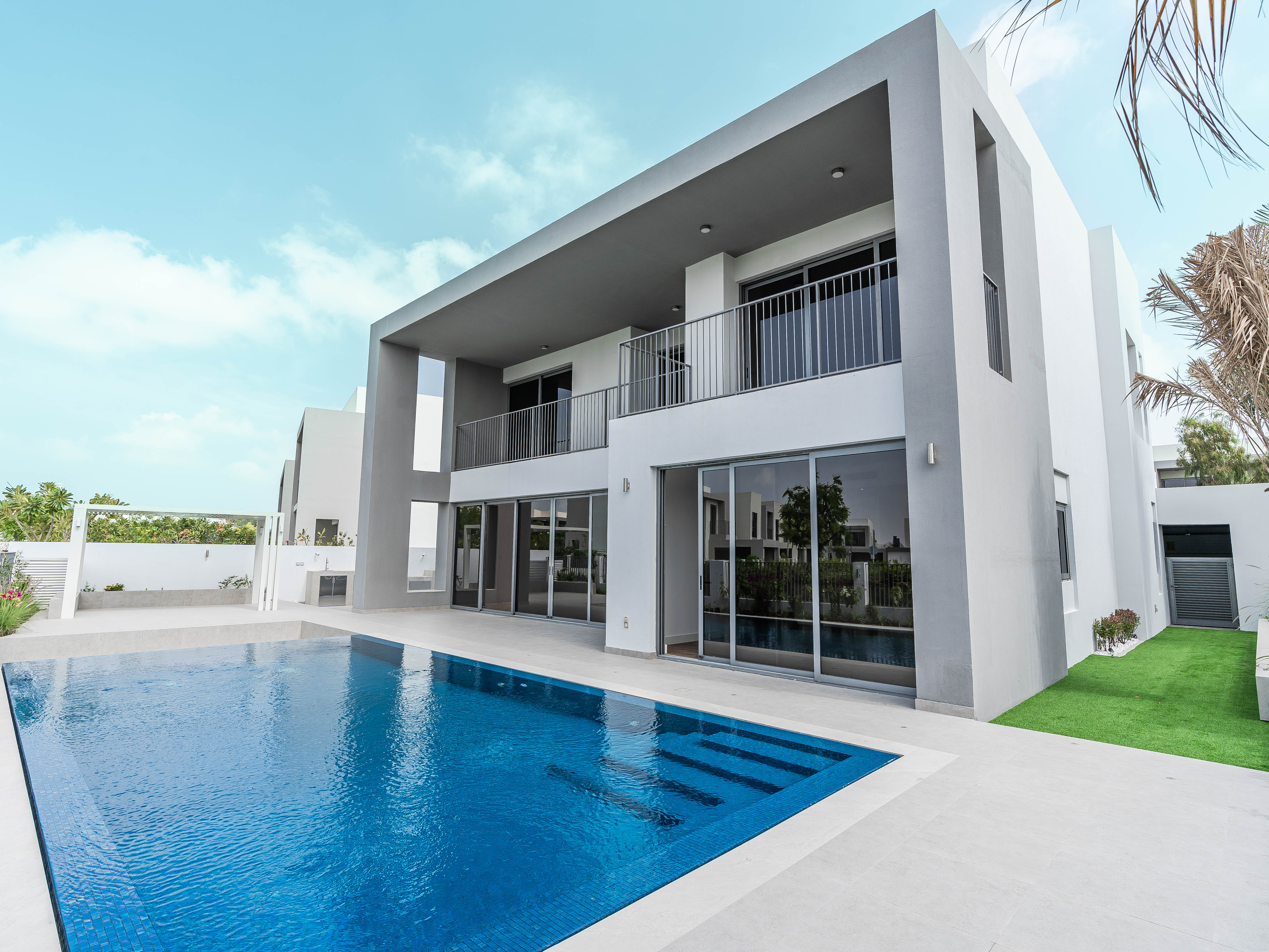 5 Bedrooms Villa in Sidra Villas I