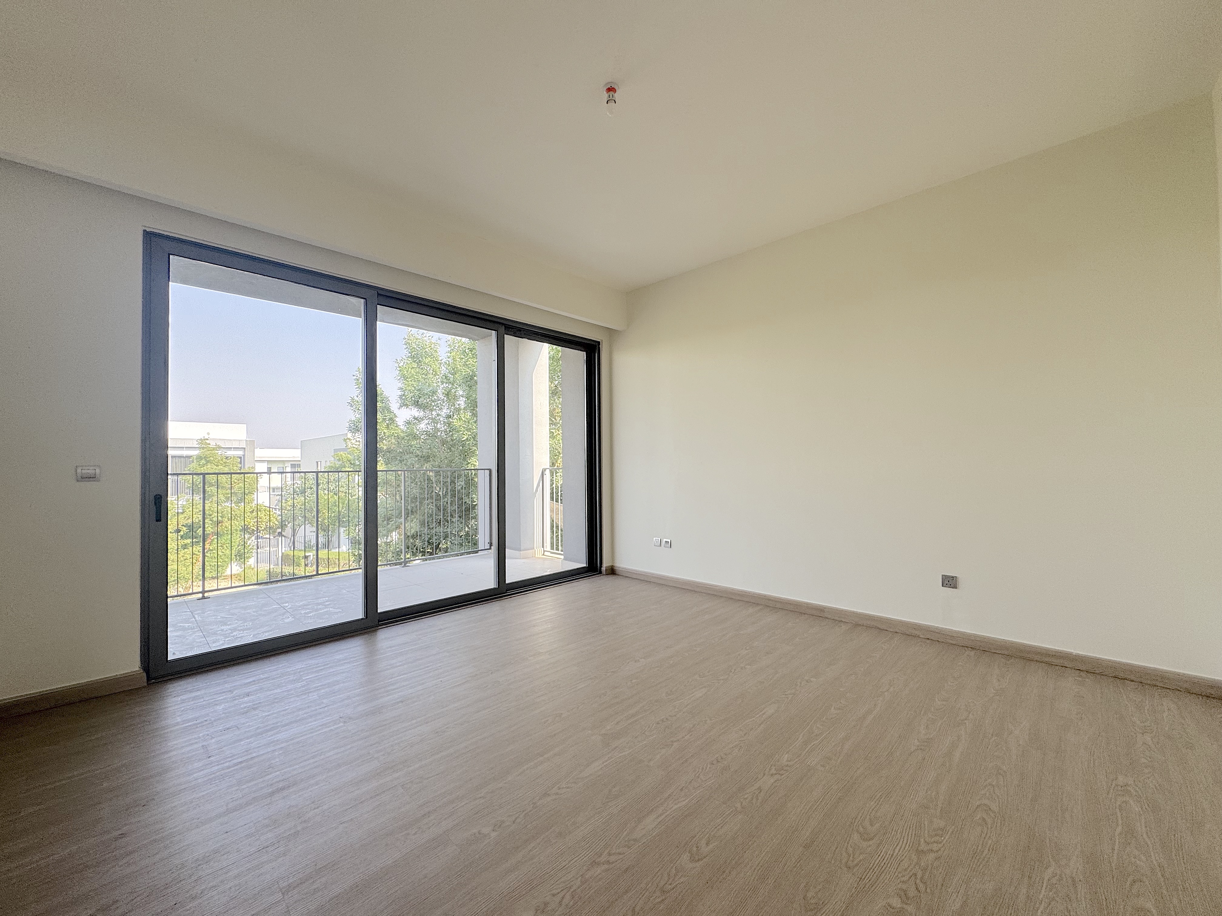 5 Bedrooms Villa in Sidra Villas I