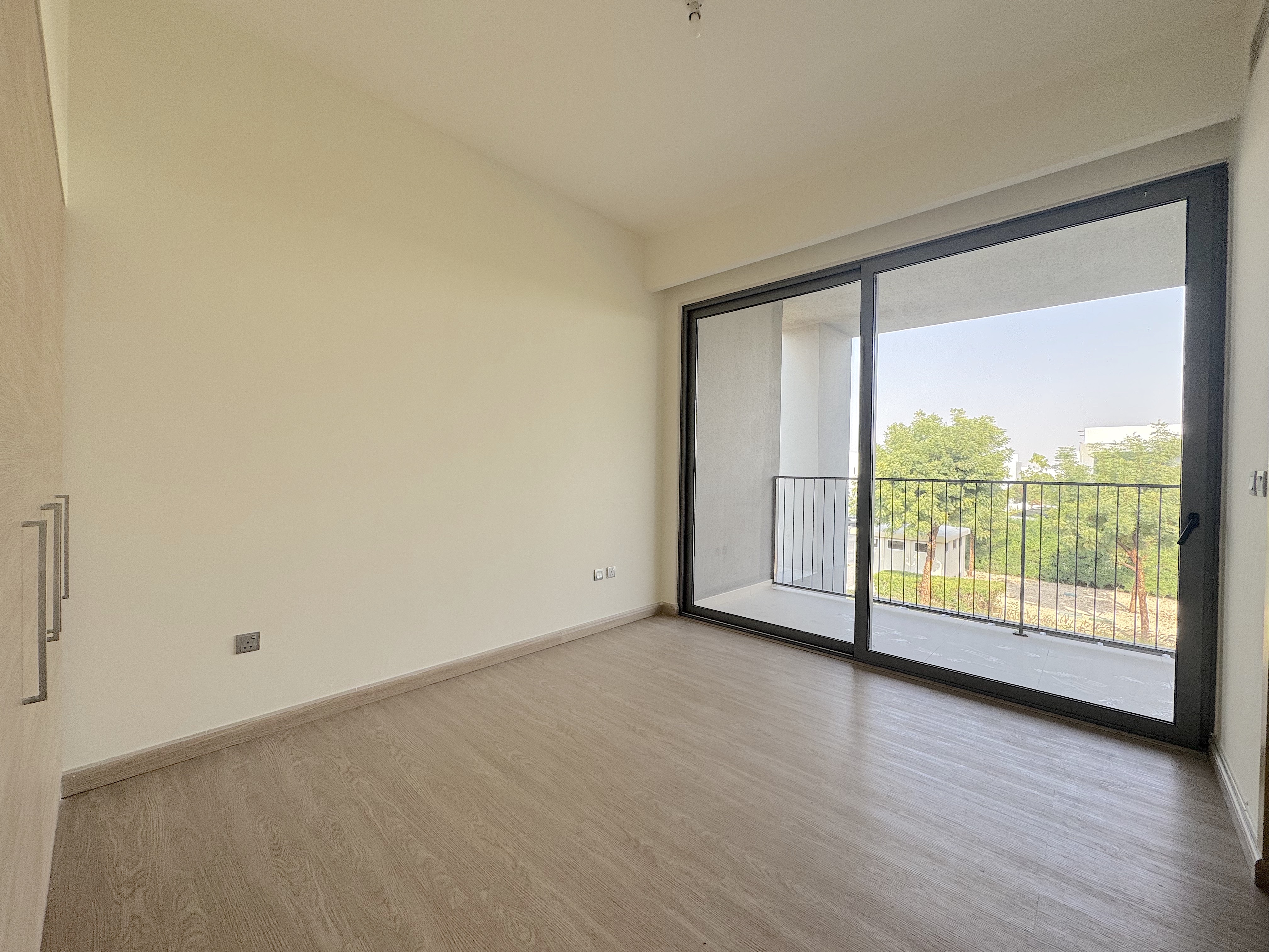 5 Bedrooms Villa in Sidra Villas I