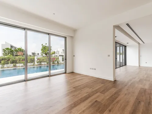 5 Bedrooms Villa in Sidra Villas I