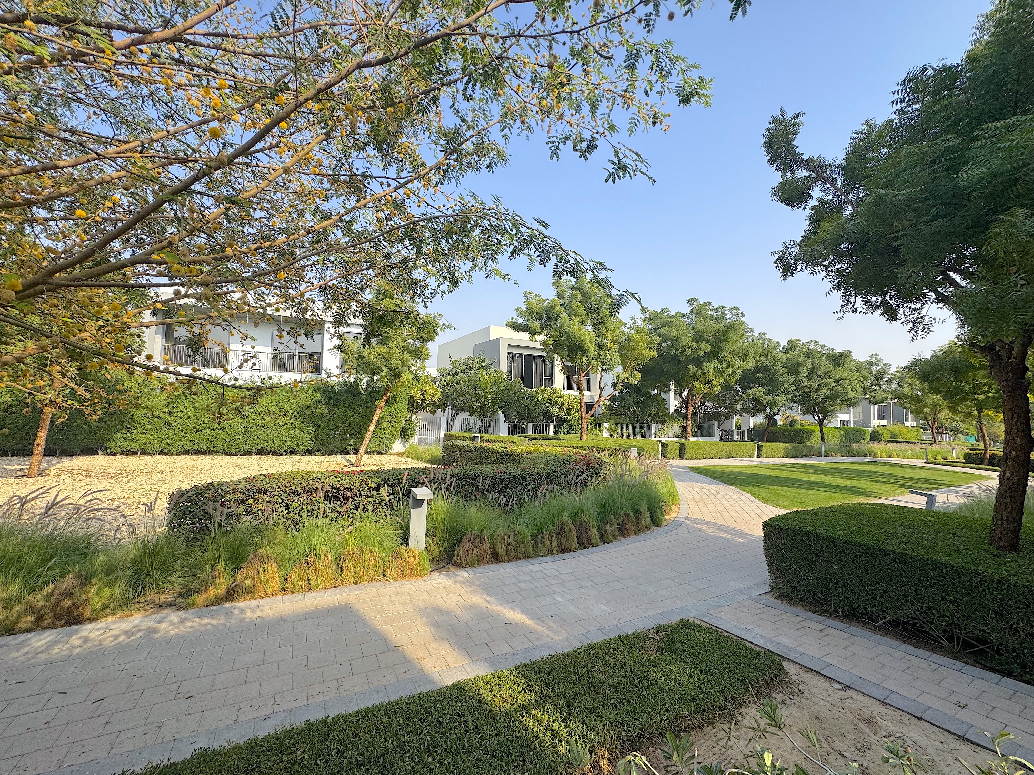 5 Bedrooms Villa in Sidra Villas I