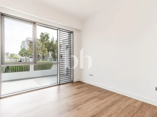 5 Bedrooms Villa in Sidra Villas I