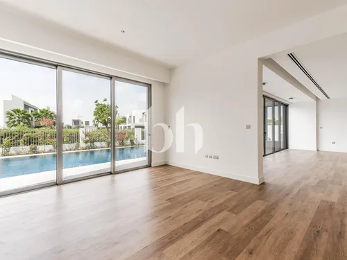 5 Bedrooms Villa in Sidra Villas I