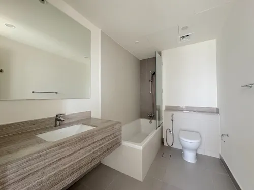 4 Bedrooms Villa in Maple 3