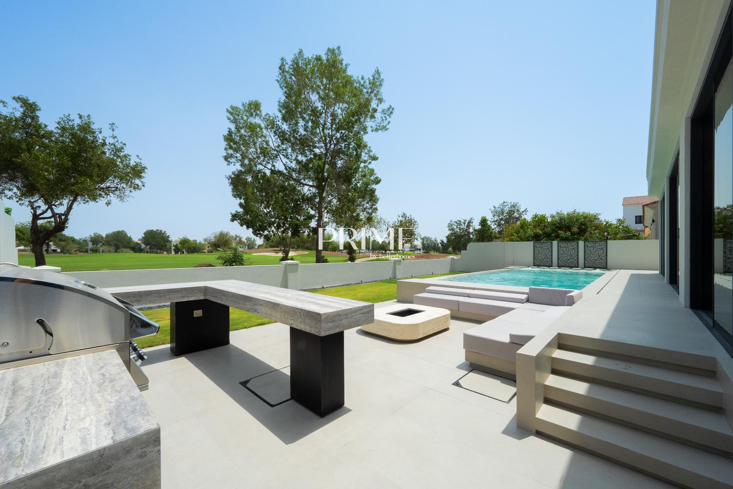 5 Bedrooms Villa in Wildflower
