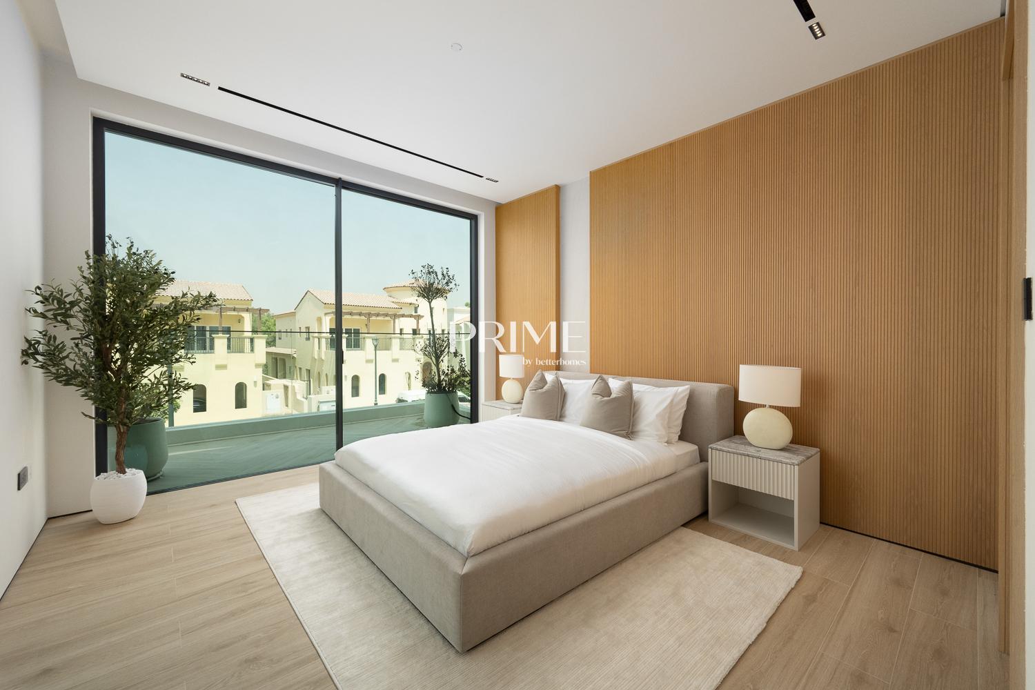 5 Bedrooms Villa in Wildflower