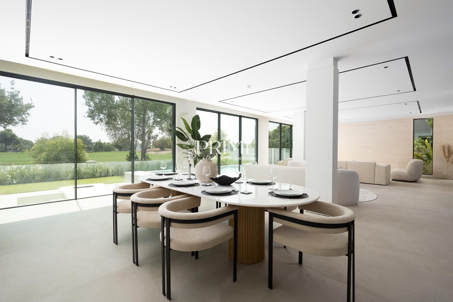 5 Bedrooms Villa in Wildflower