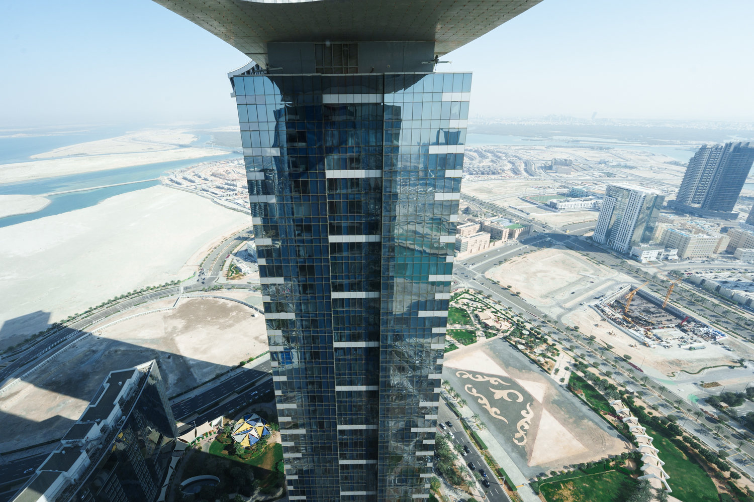 3 Bedrooms Apartment in The Gate Tower 1