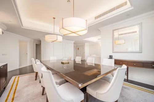 4 Bedrooms Apartment in The Address BLVD Sky Collection