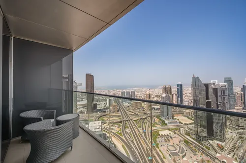 4 Bedrooms Apartment in The Address BLVD Sky Collection