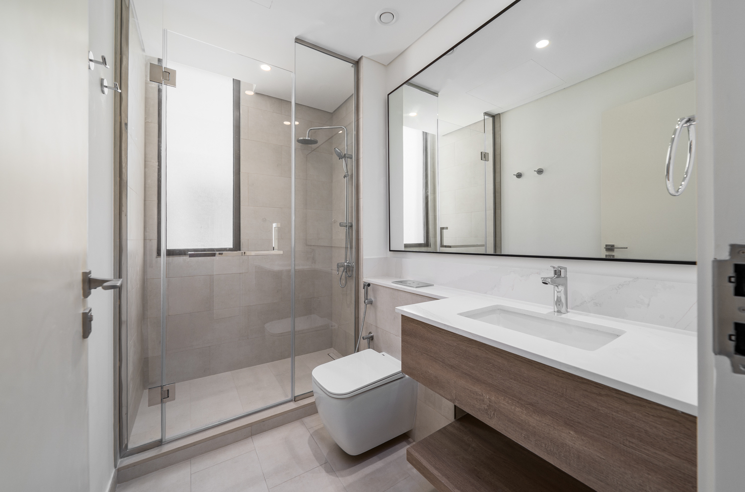 4 Bedrooms Villa in Nara