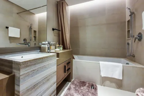 2 Bedrooms Apartment in Jumeirah Gate Tower 1