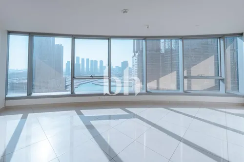 High Floor 3BR + M | Sea And City View | Spacious