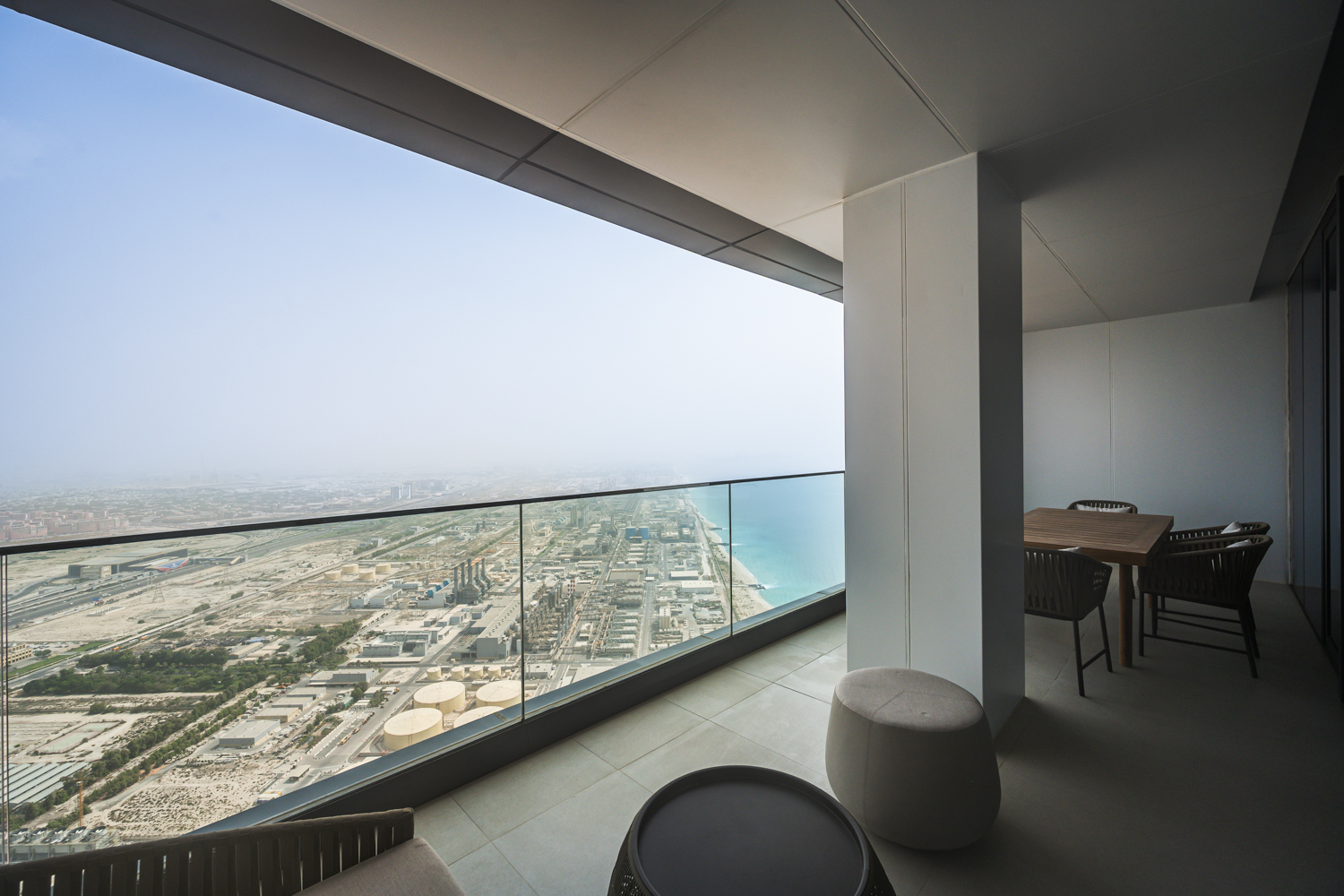 2 Bedrooms Apartment in Jumeirah Gate Tower 2