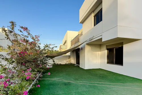 4 Bedrooms Townhouse in Noor Townhouses