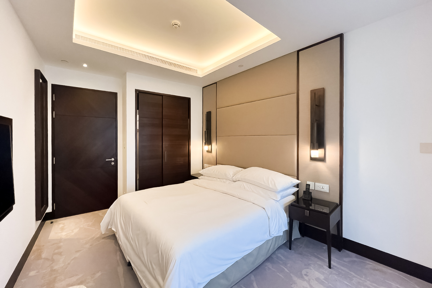 3 Bedrooms Apartment in The Address Sky View Tower 1