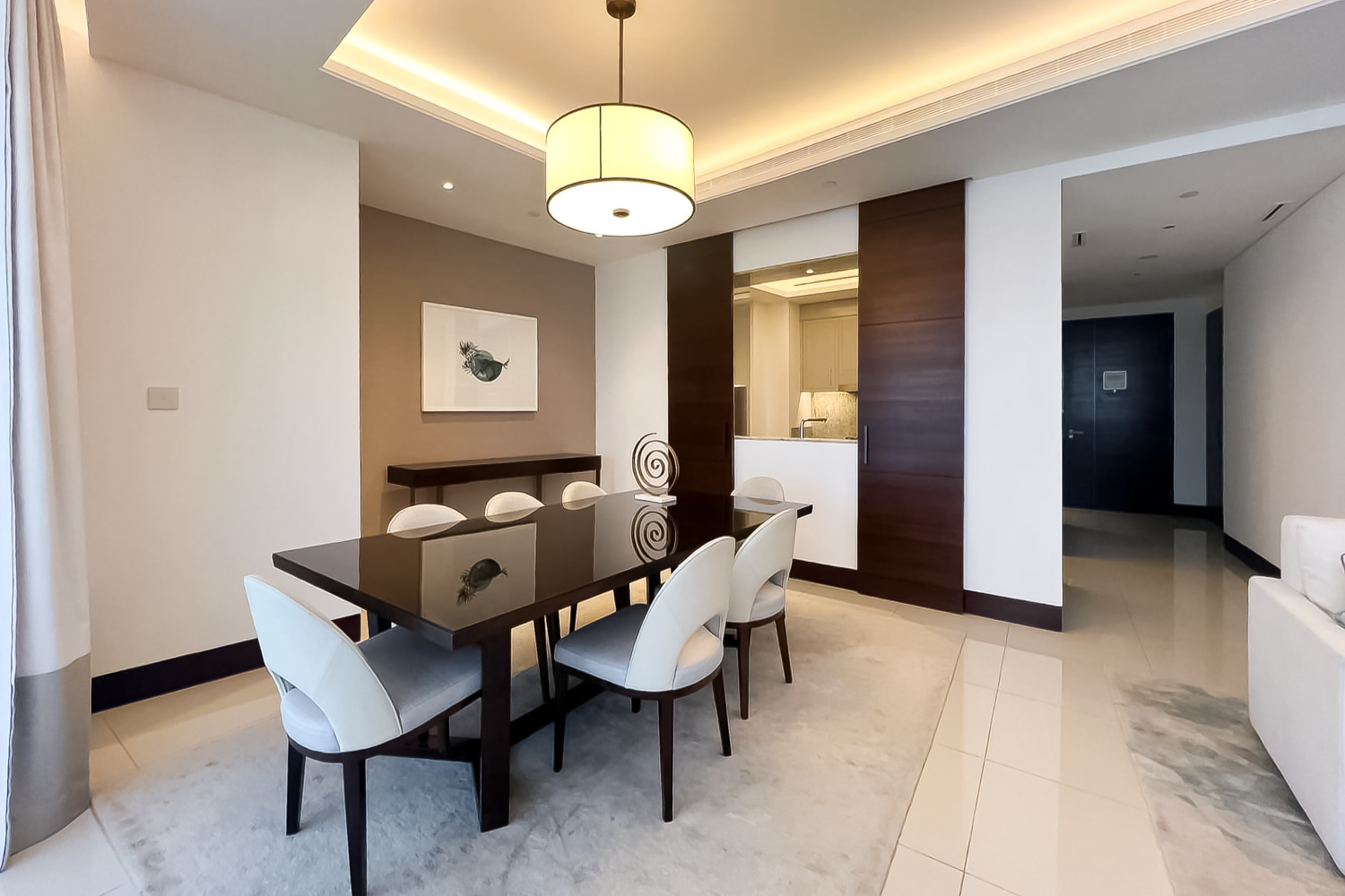 3 Bedrooms Apartment in The Address Sky View Tower 1