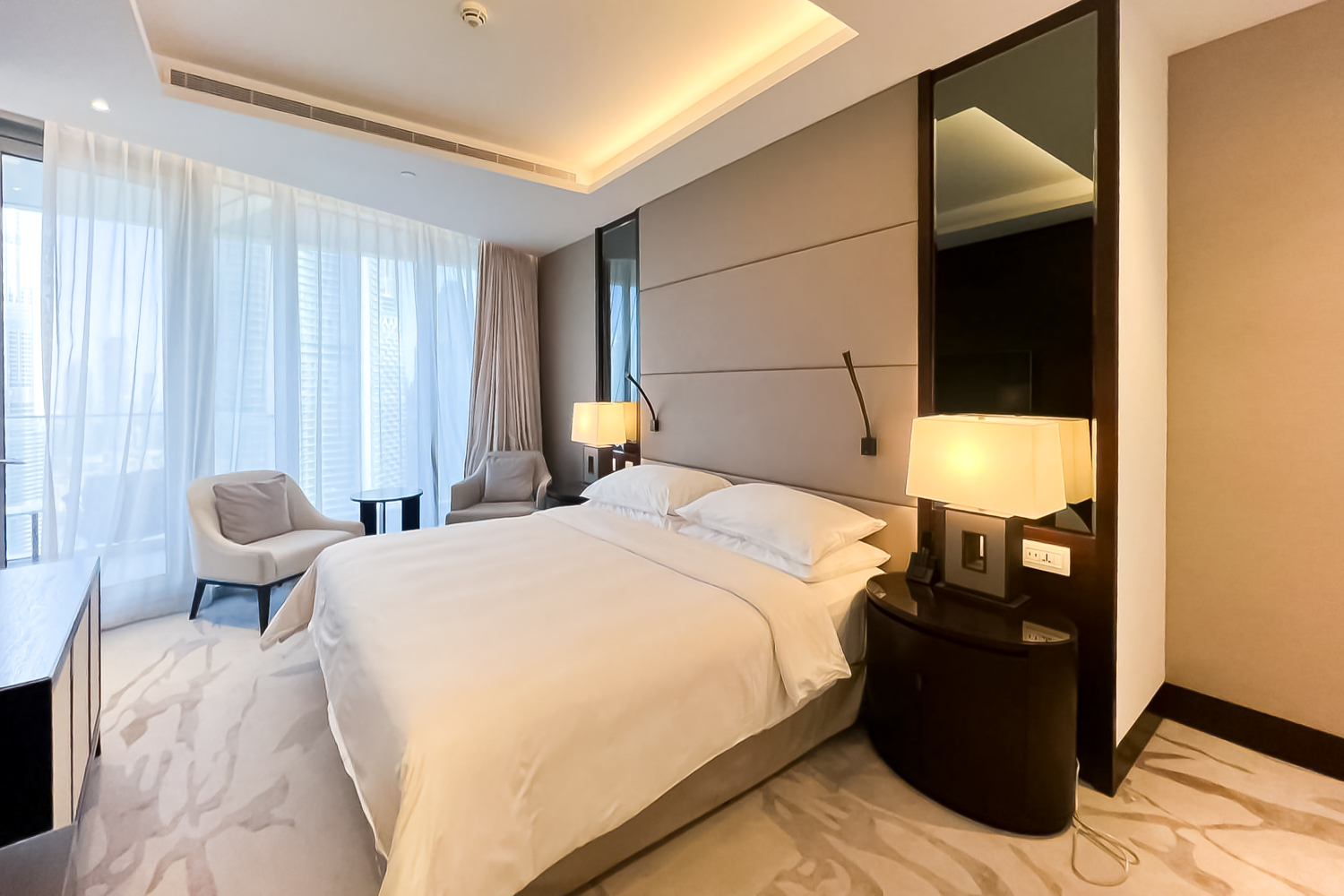 3 Bedrooms Apartment in The Address Sky View Tower 1