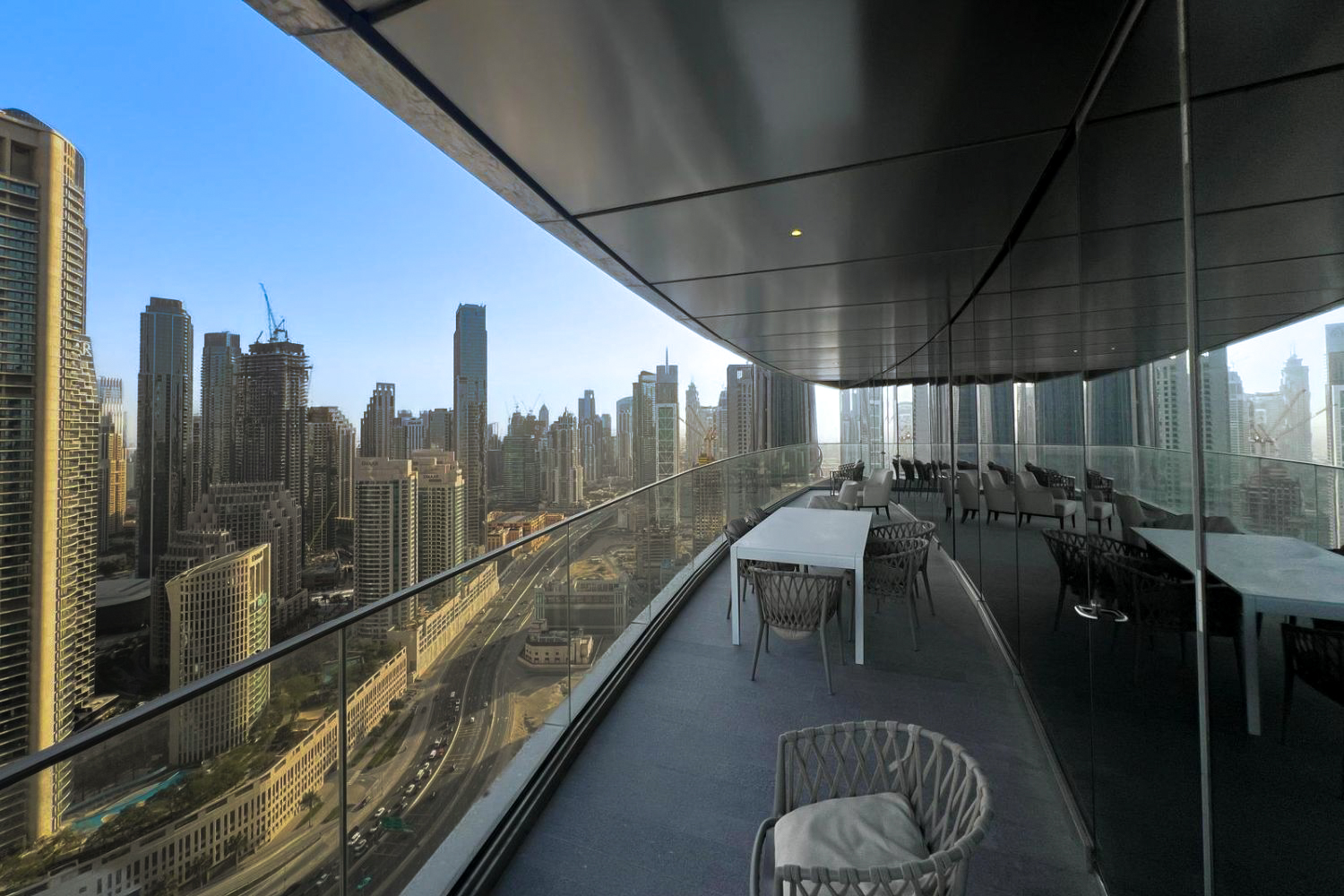 3 Bedrooms Apartment in The Address Sky View Tower 1