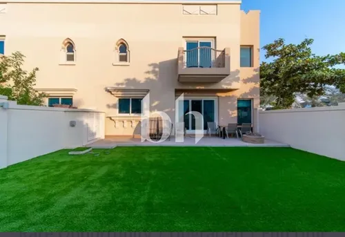 Upgraded Th2 | Great Location | Ready to Move