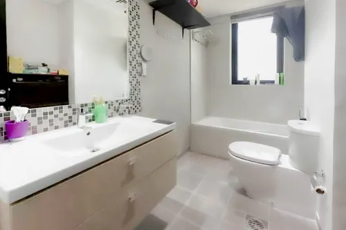 6 Bedrooms Villa in Longview