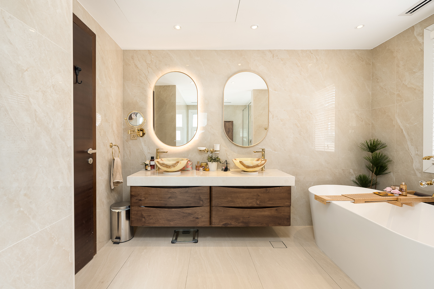 2 Bedrooms Villa in District 2D