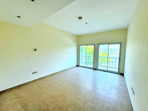 2 Bedrooms Villa in District 2D