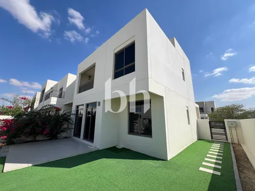 End Unit | Close to Amenities | Rented