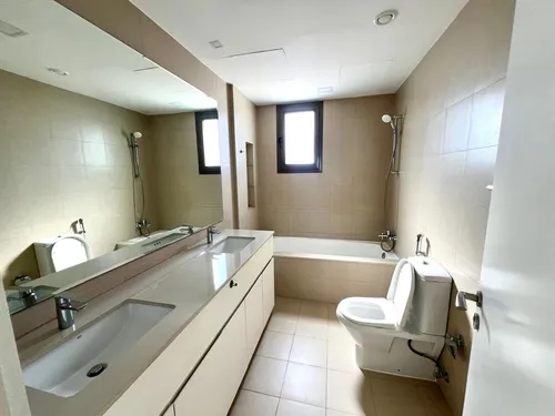 4 Bedrooms Townhouse in Noor Townhouses