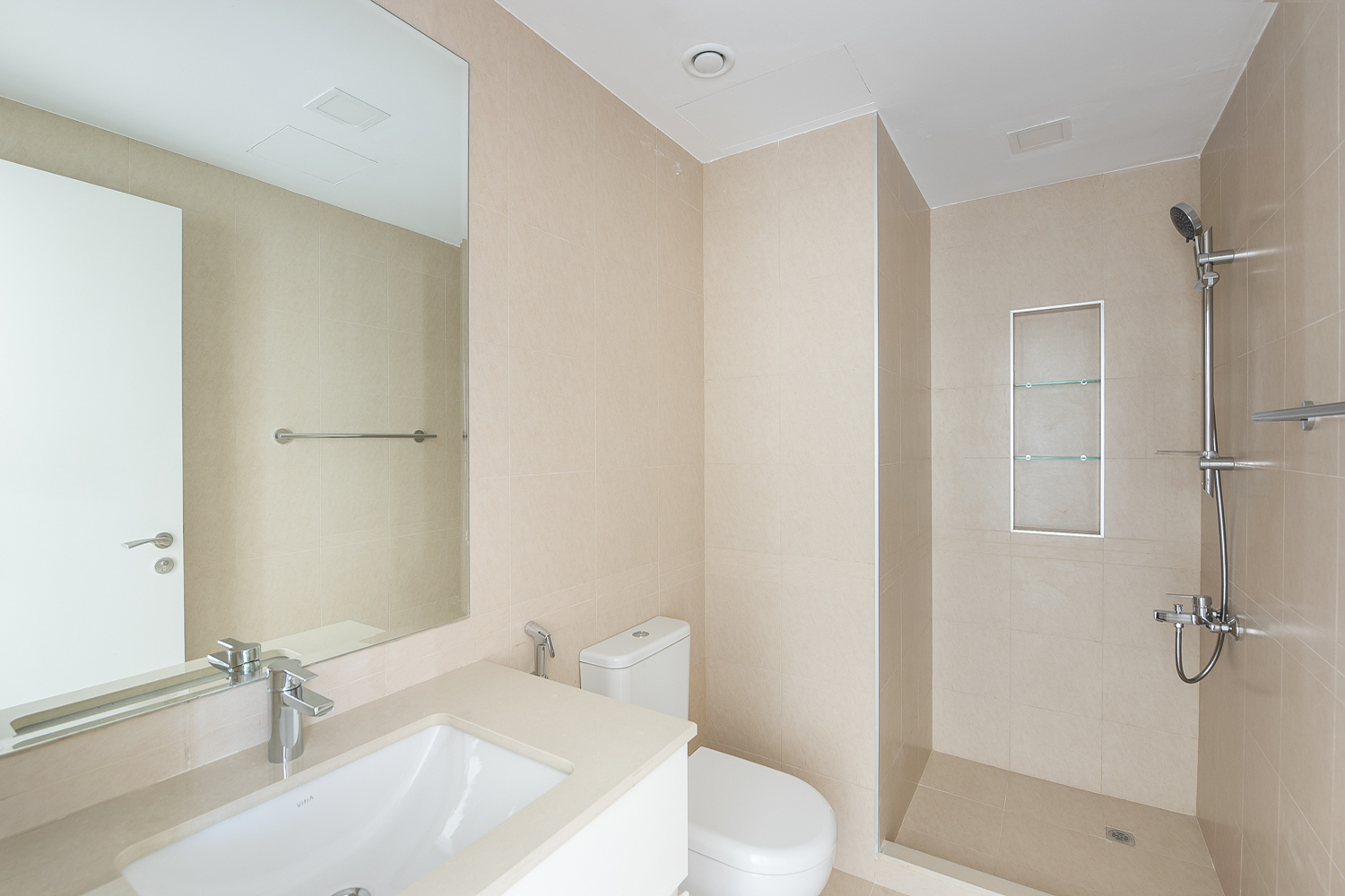 3 Bedrooms Townhouse in Noor Townhouses