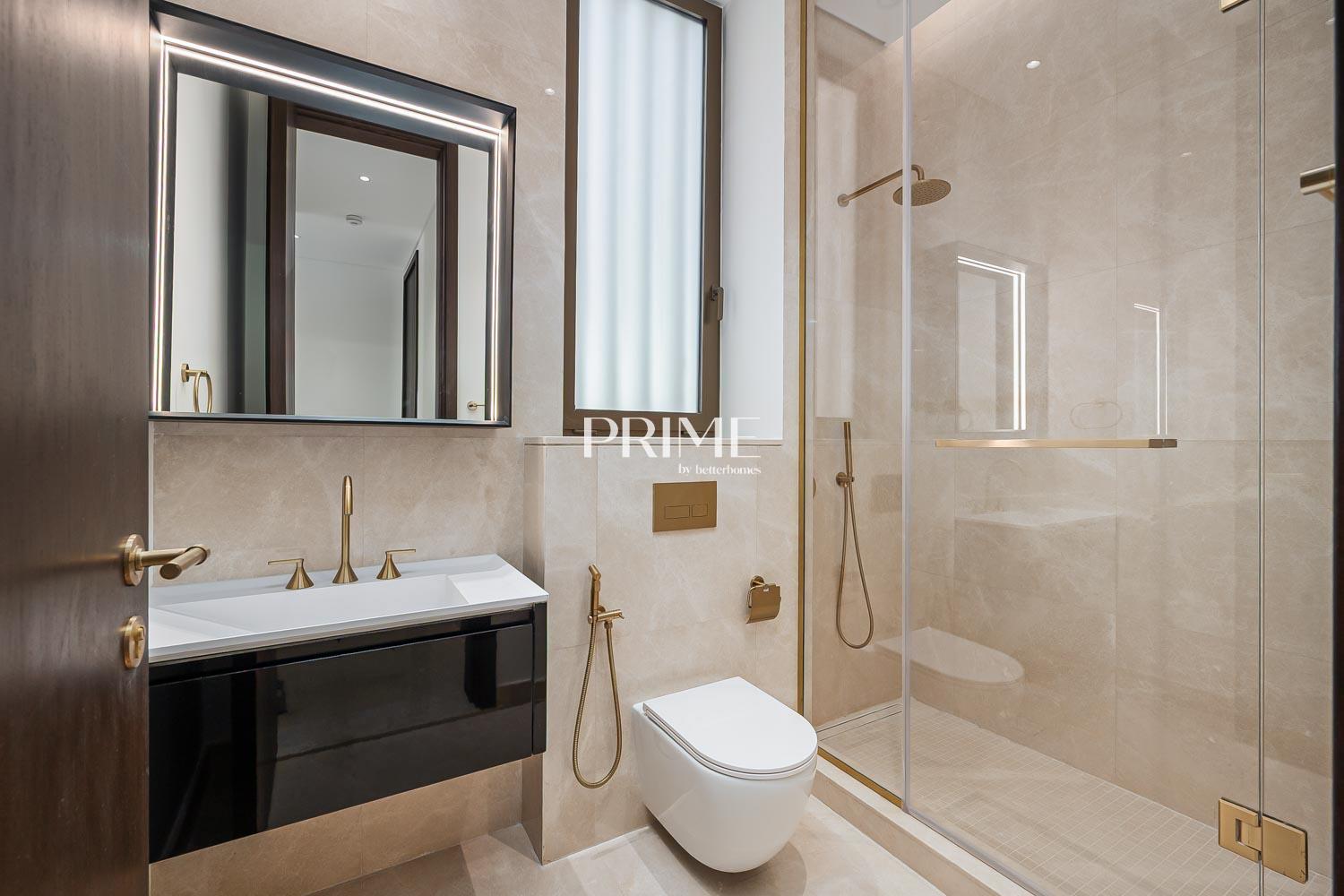5 Bedrooms Villa in Palm Hills
