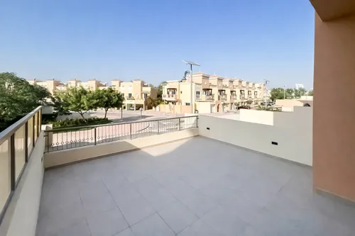 4 Bedrooms Townhouse in Marbella Village