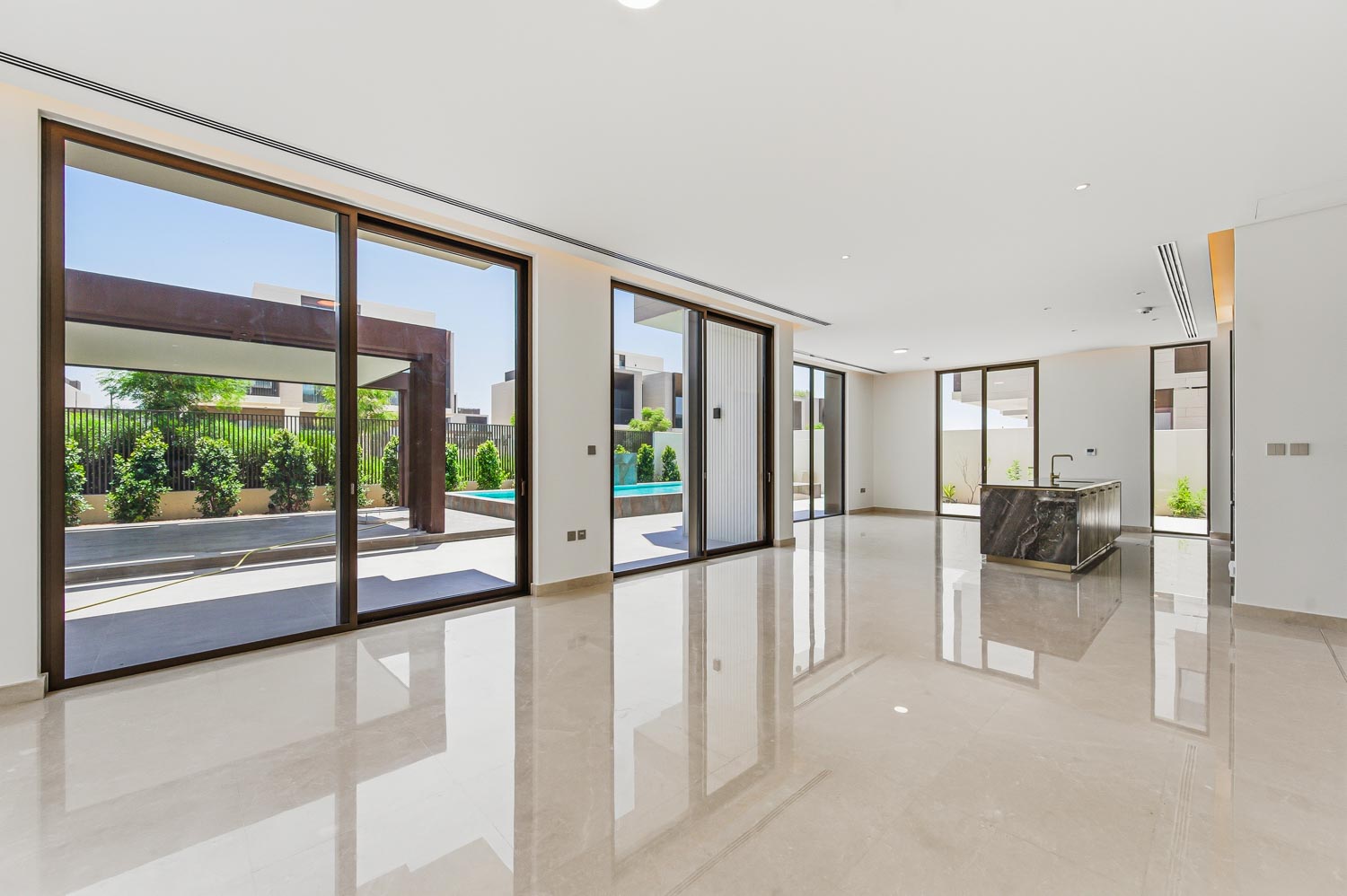 5 Bedrooms Villa in Palm Hills