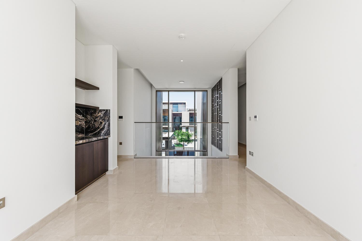 5 Bedrooms Villa in Palm Hills