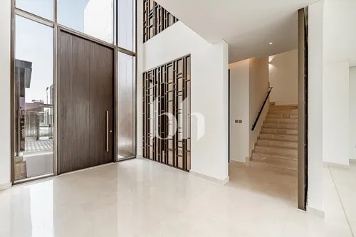 5 Bedrooms Villa in Palm Hills