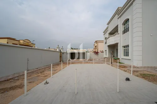 6 Bedrooms Villa in Al Warqa'a 4