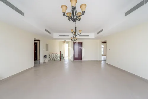 6 Bedrooms Villa in Al Warqa'a 4