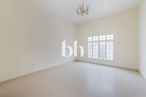 Managed | Spacious Villa | 6 BR | Balcony