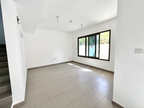 3 Bedrooms Townhouse in Noor Townhouses