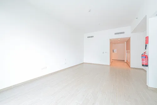  Apartment in Mayan 5