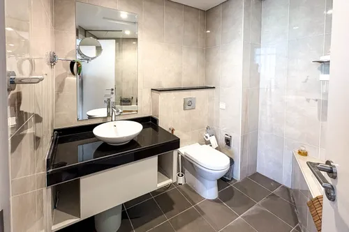 1 Bedroom Apartment in Artesia D