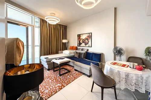 1 Bedroom Apartment in Artesia D