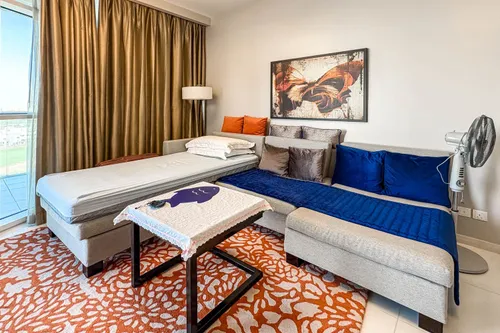 1 Bedroom Apartment in Artesia D