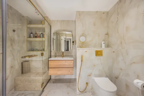 4 Bedrooms Apartment in Murjan 5