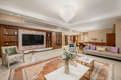 4 Bedrooms Apartment in Murjan 5